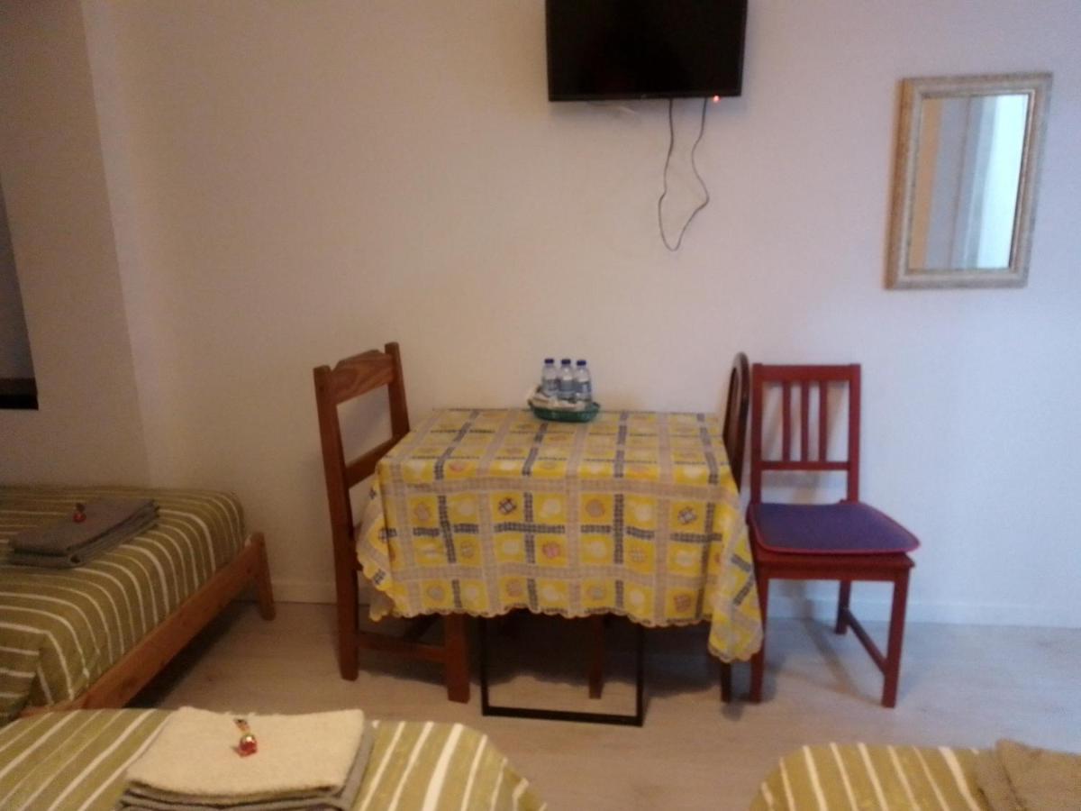 Guesthouse Marialva Park คอร์โฮโยส ภายนอก รูปภาพ